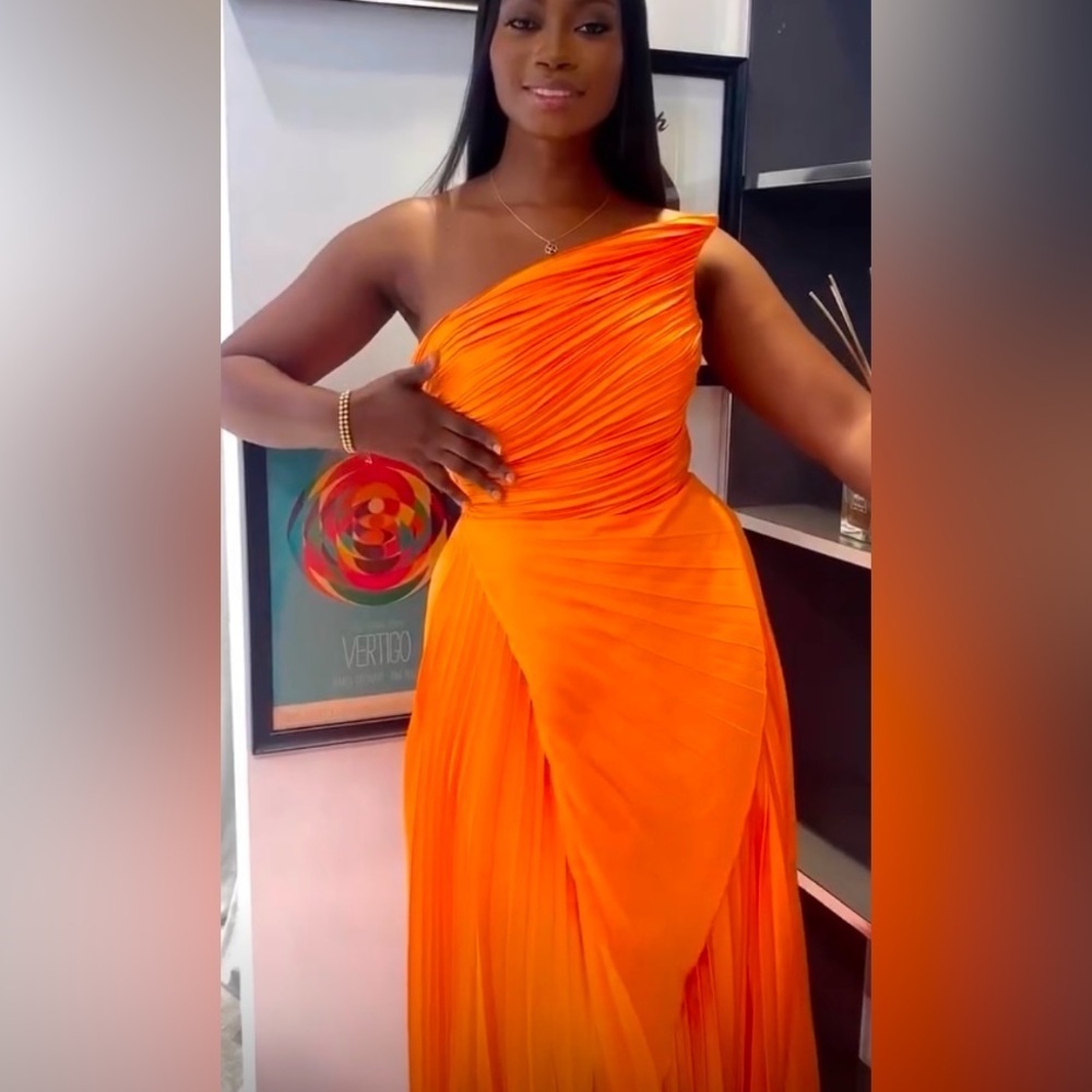 Orange Maxi Pleated Strapless dress - Medium